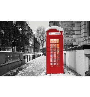 Wall Mural: London (winter phone booth) - 254x368 cm