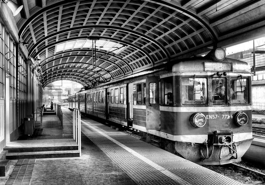 Wall mural vlies: Old subway (black and white) - 254x368 cm