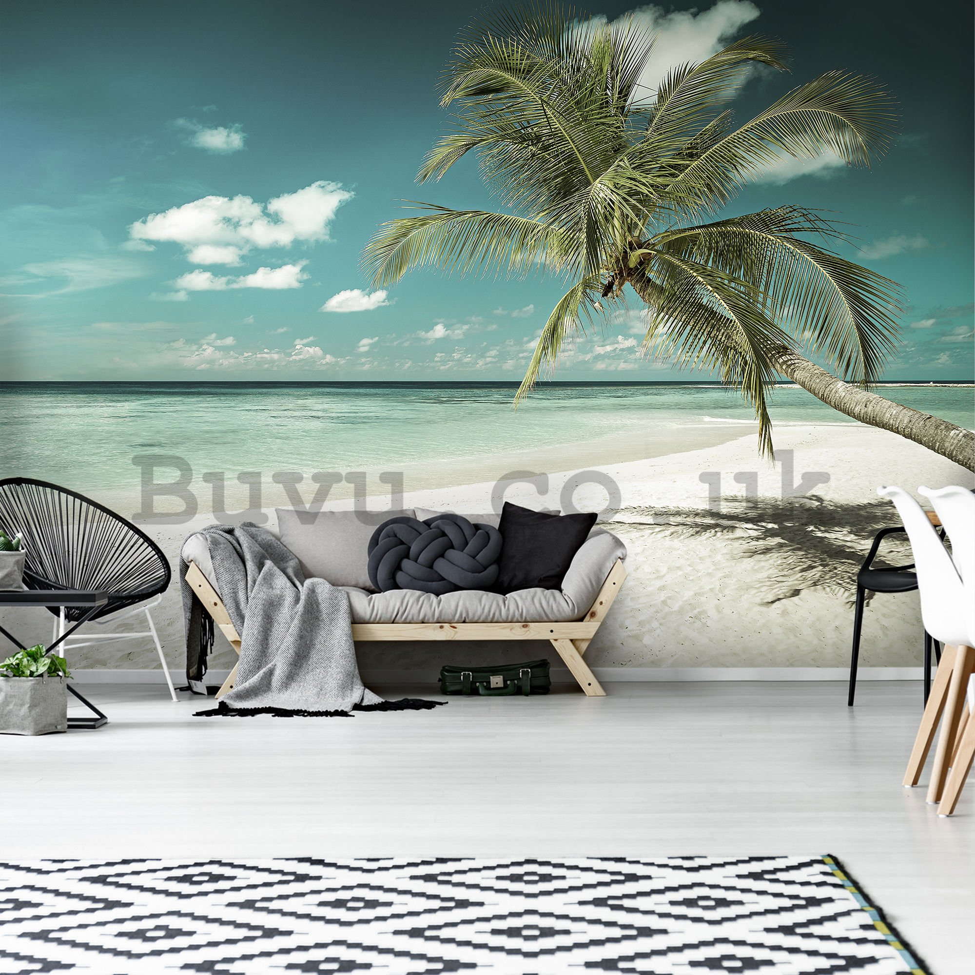Wall mural: Palm tree over the sea - 104x152,5 cm