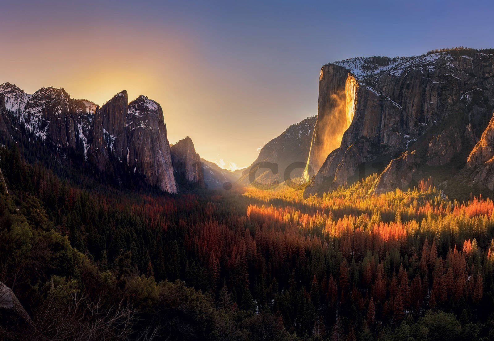 Wall mural: Yosemite Firefall - 368x254cm