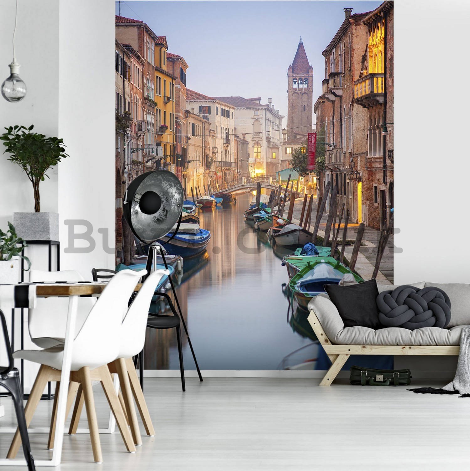 Wall mural: Venice (water canal) - 184x254 cm
