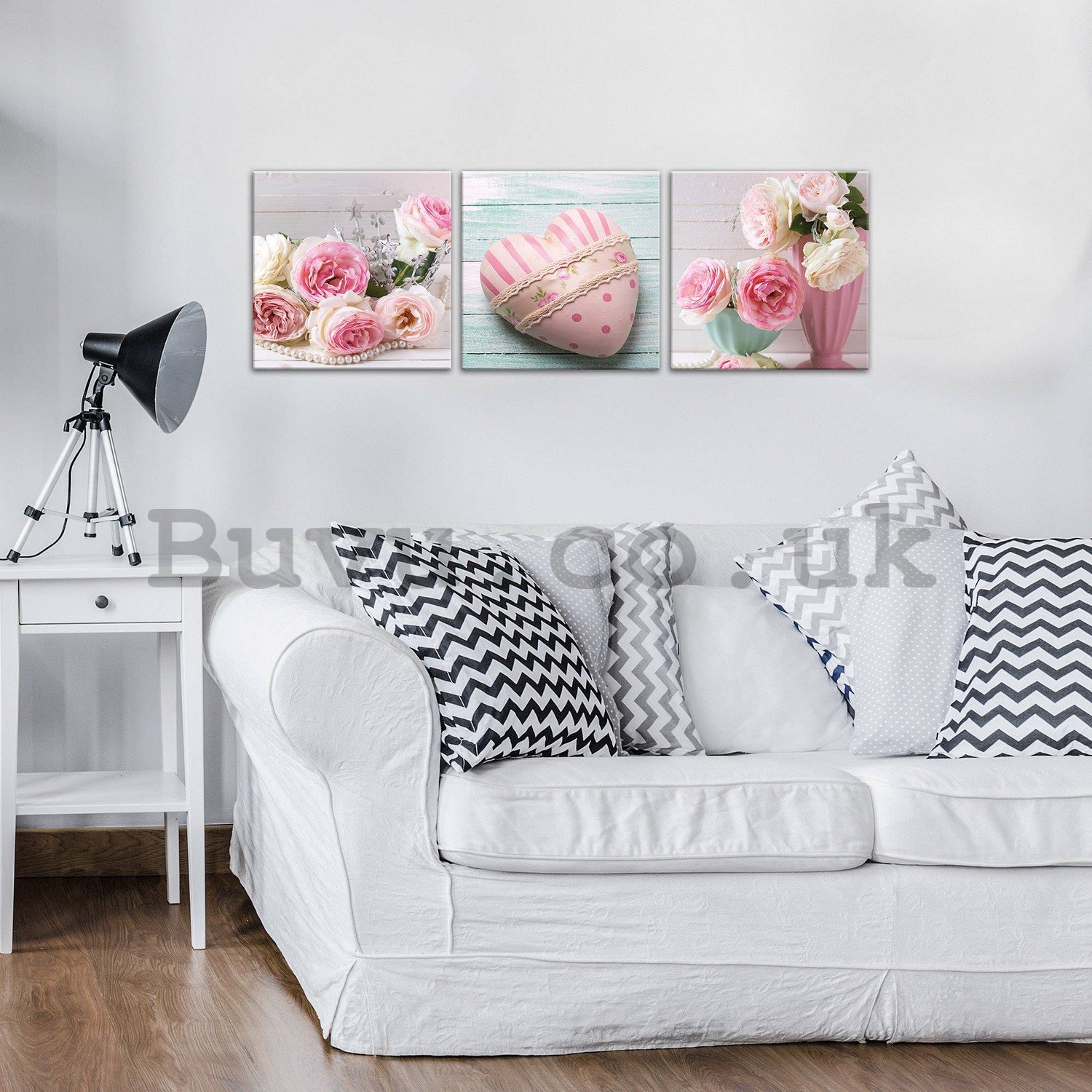 Painting on canvas: Roses and hearts - set 3pcs 25x25cm