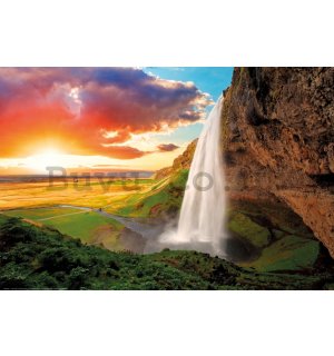 Poster: Seljalandsfoss waterfalls